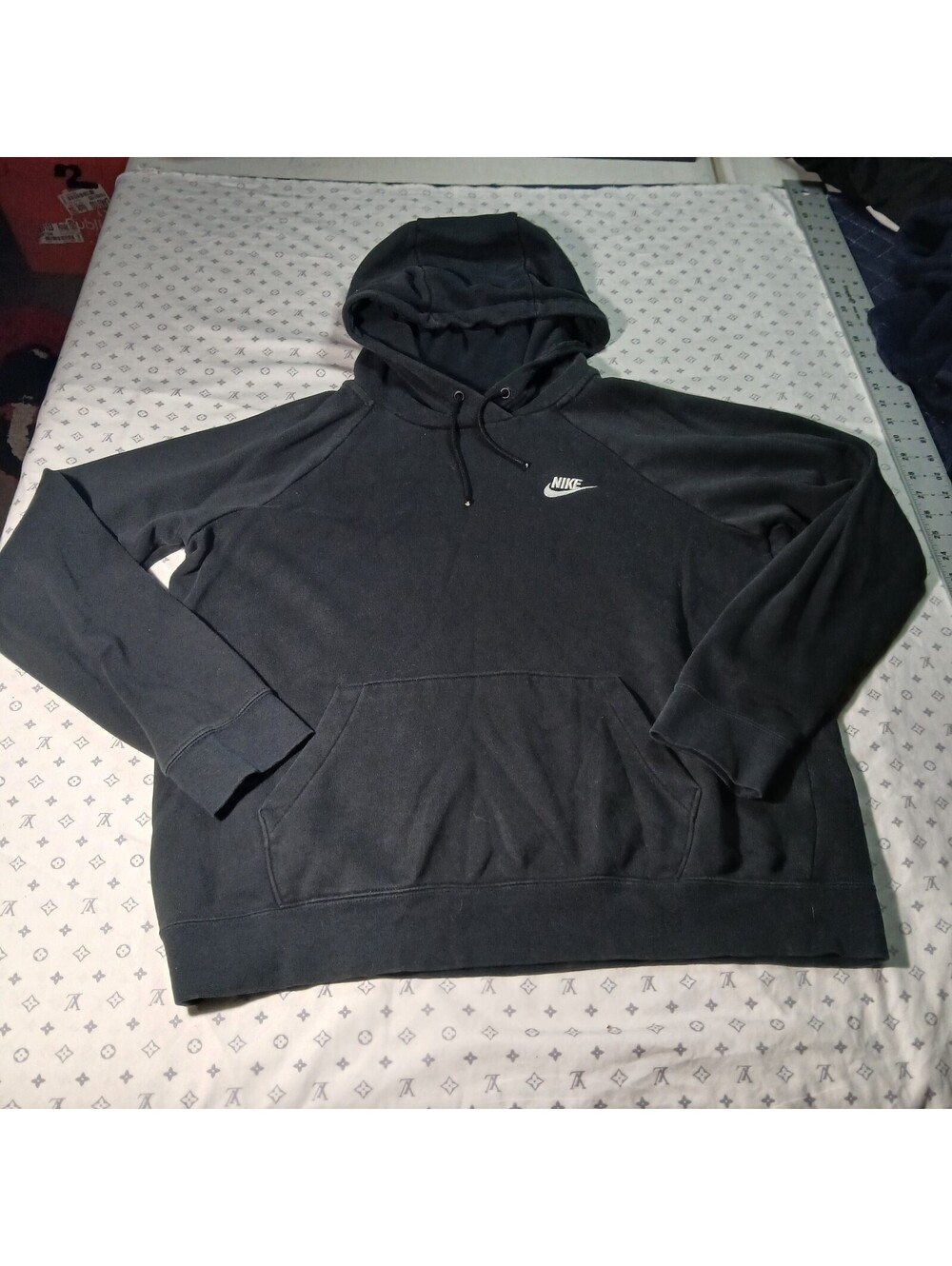 Nike Black Pullover Hoodie Athleisure Causal Streetwear Size Large